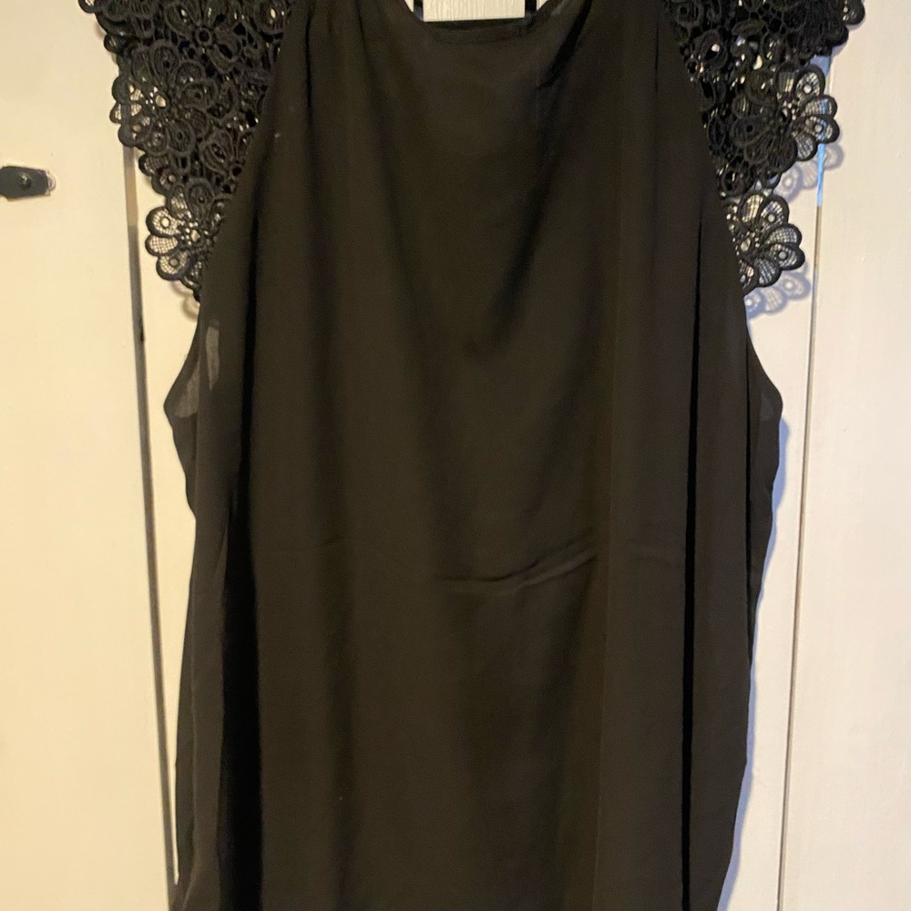 Philosophy Black Top with Lace Accents - Picture 6 of 6